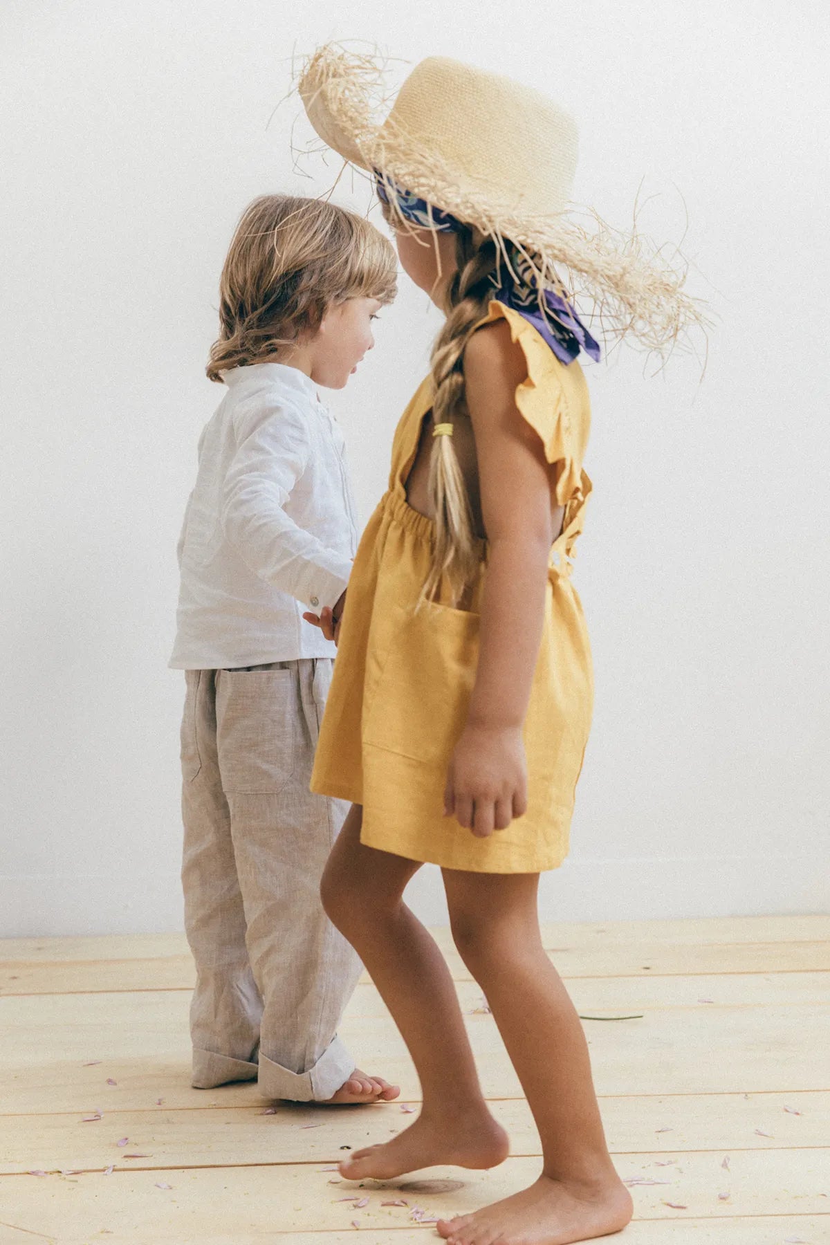 Vestido Oli en Lino Mostaza